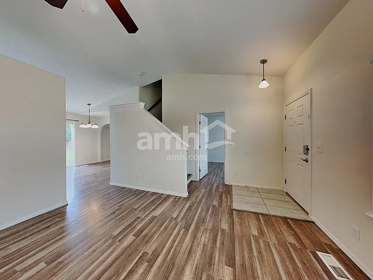 16605 Sadie Ave — Photo 8