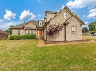 102 Hidden Creek Cv, Medina, TN 38355