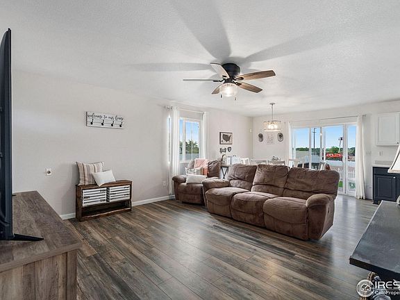 4th image of 2831 W E St