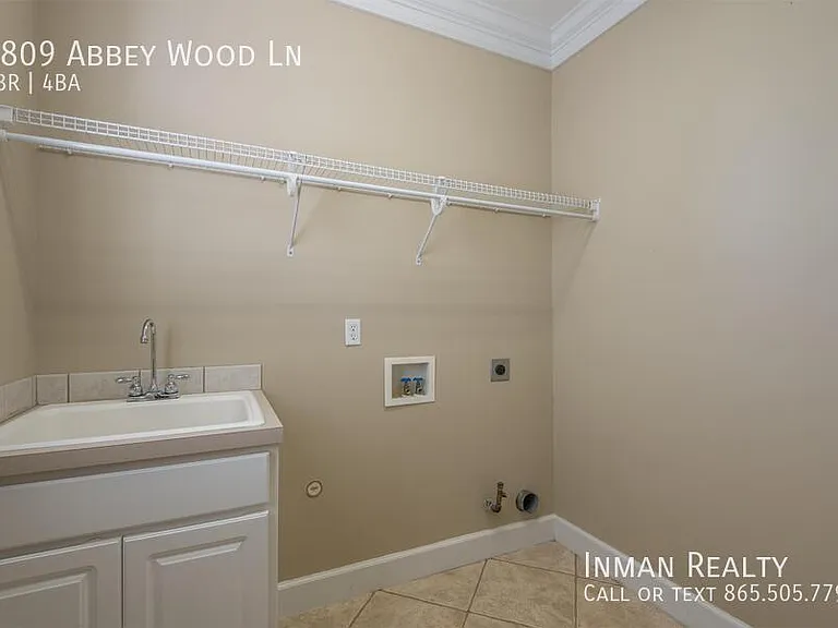 1809 Abbey Wood Ln — Photo 31