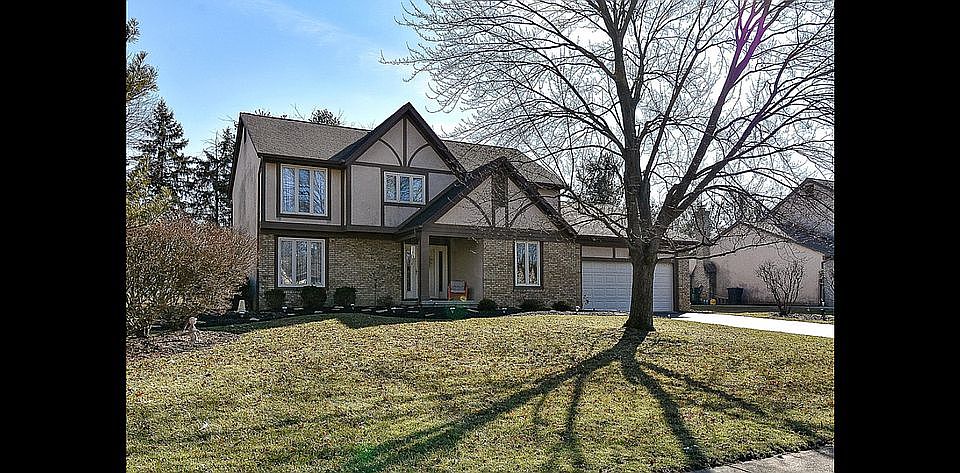 1st image of 13060 Oakmere Dr NW