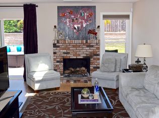 1419 Mountain Meadow Dr, Oceanside, CA 92056