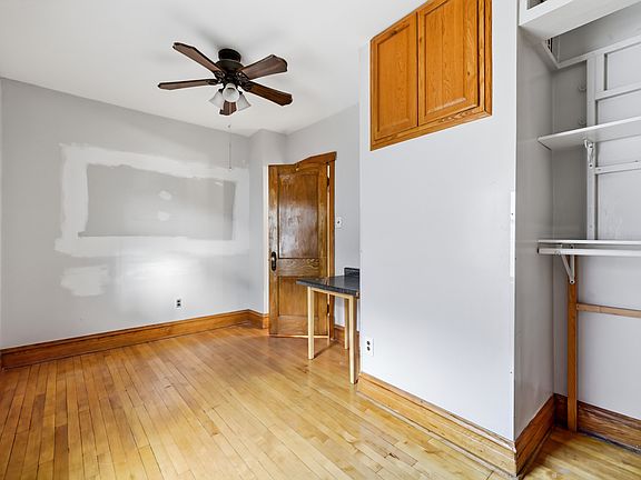 5th image of 1809 S 47th Ct