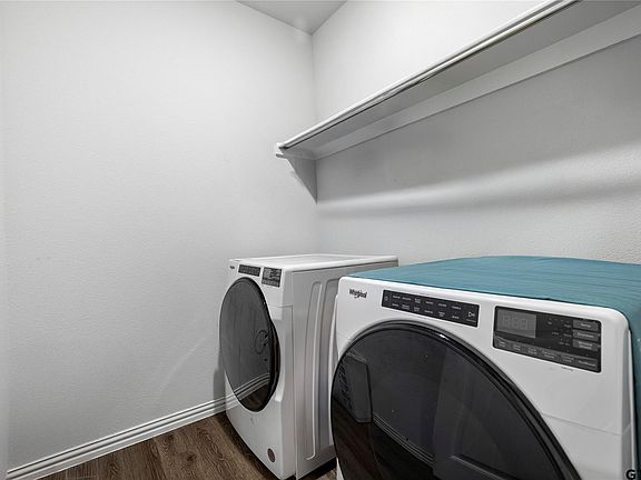 5th image of 503 Cottage Row