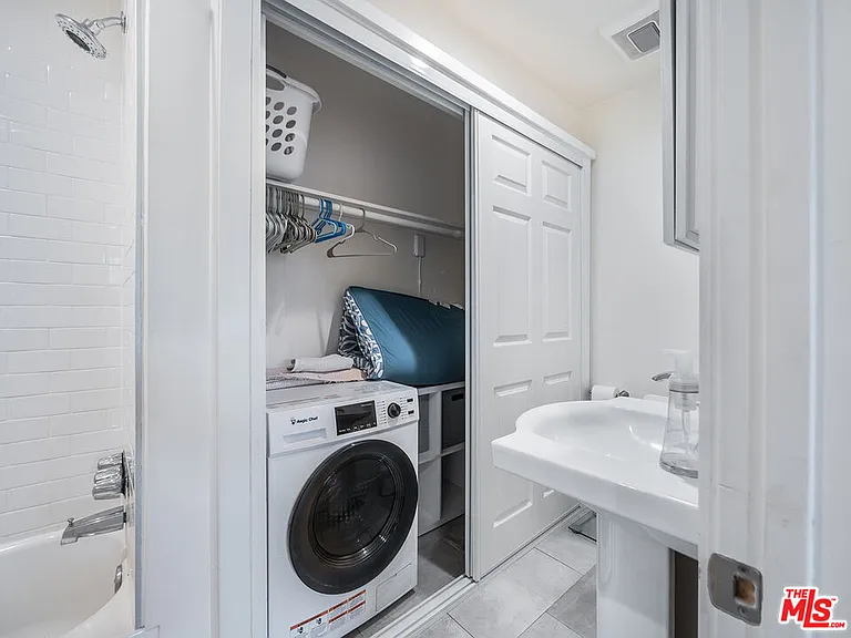 3816 1/2 Sunset Dr — Photo 17