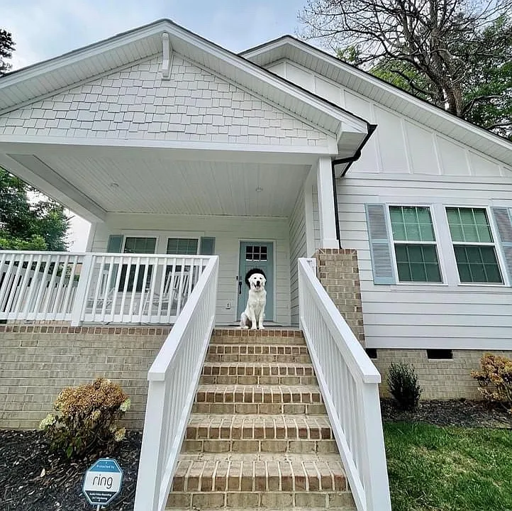 2124 West Blvd