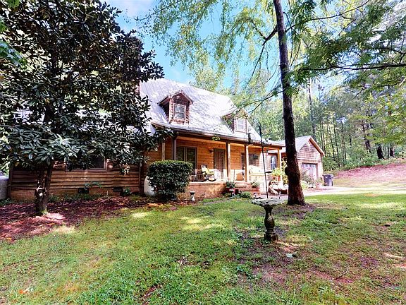 3rd image of 120 Wood Creek Ln