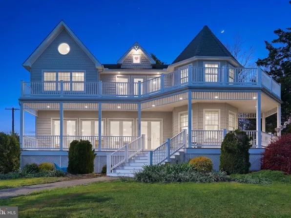 159 Harbor Inn Rd, Bayville, NJ 08721