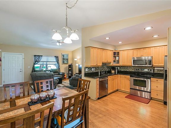 5th image of 5711 Carrollwood Meadows Dr