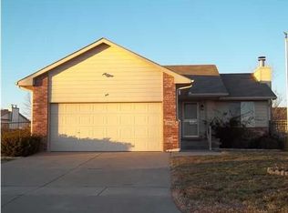 11942 W Central Park Ct, Wichita, KS 67205
