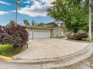 303 Woodworth St, Leslie, MI