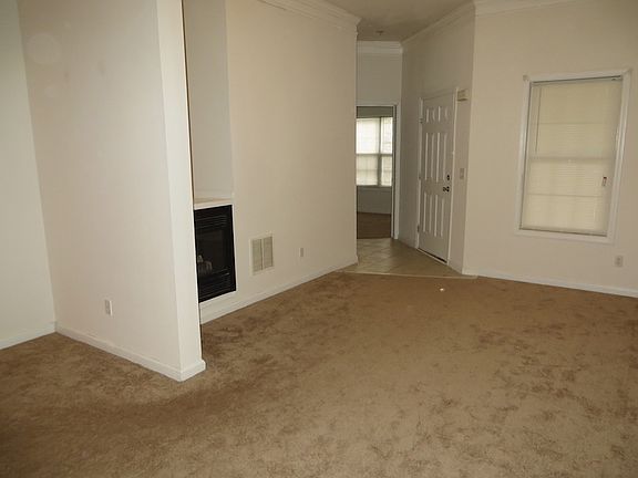 2nd image of 8852 Fairview Blf