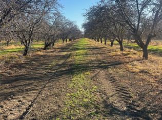 1 W American Ave, Firebaugh, CA 93622