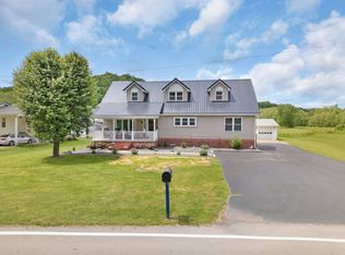 612 Middle Fork Rd, Salyersville, KY 41465