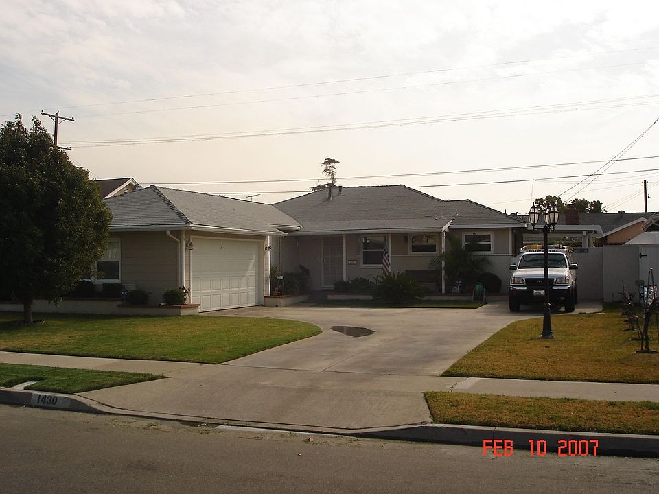 1st image of 1430 E Pinewood Ave