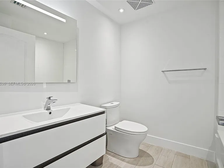 2101 Brickell Ave #3105 — Photo 25