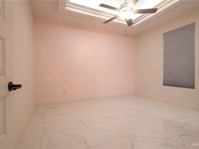 3808 Wisteria Ave — Photo 26