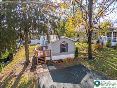 5 Woodview Ct, Bath, PA, 18014