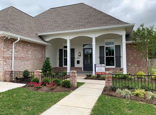 1251 Five Oaks Dr, Lake Charles, LA 70605