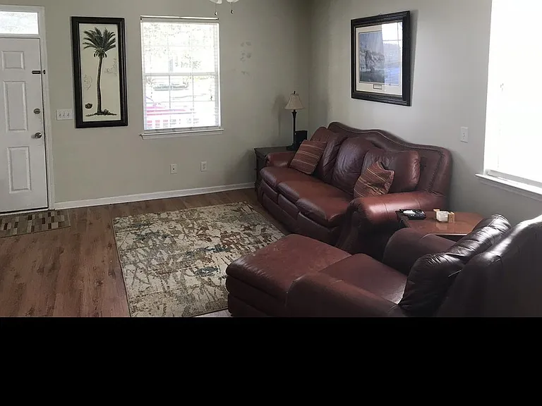 2436 Fulford Ct — Photo 10