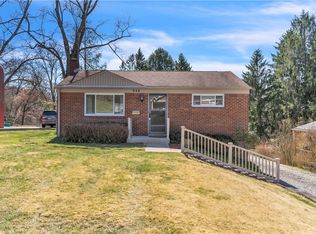 946 Wilamit Dr, Bethel Park, PA