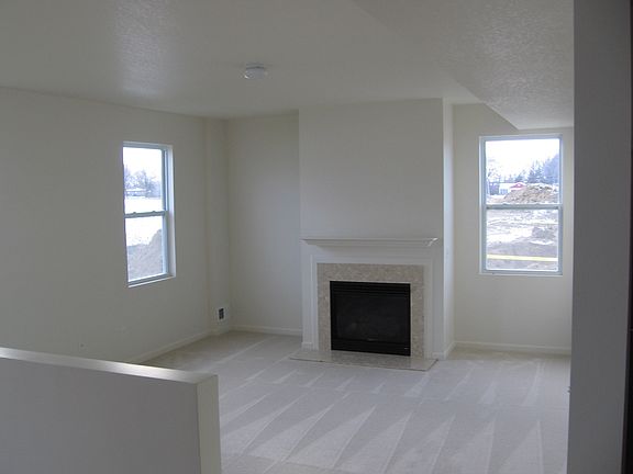 3rd image of 7439 Deer Creek Dr