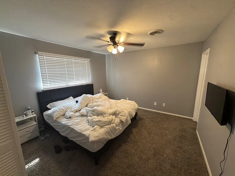 1805 S Bryan Ave — Photo 7