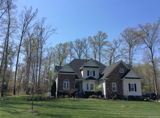 13831 Knights Run Dr, Midlothian, VA 23113