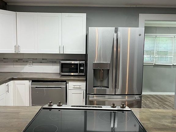 Brand New GE Stainless appliances