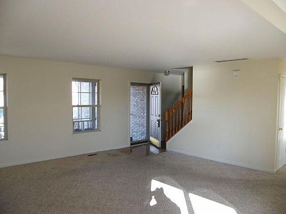 2nd image of 1029 Beal Ct
