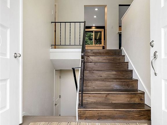 4th image of 11808 NE 153rd St