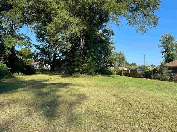 693 Barrett Pl, Memphis, TN 38107