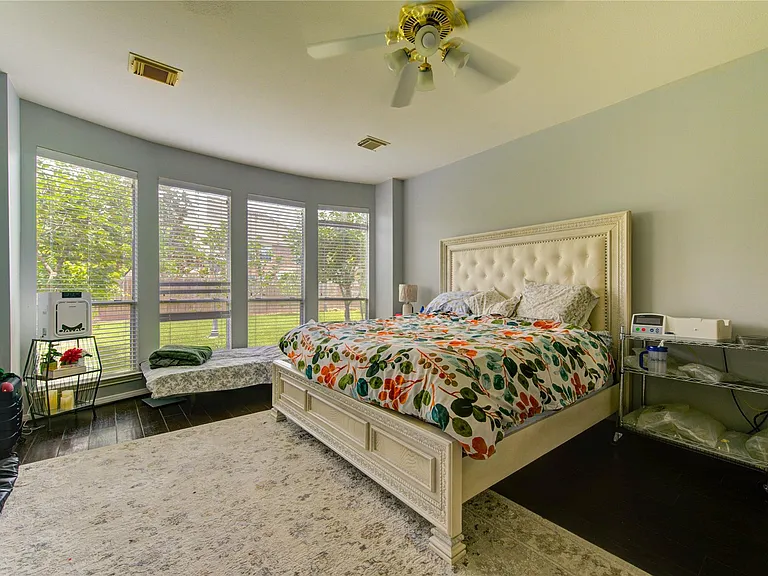 5911 Canyon Brook Ct — Photo 24