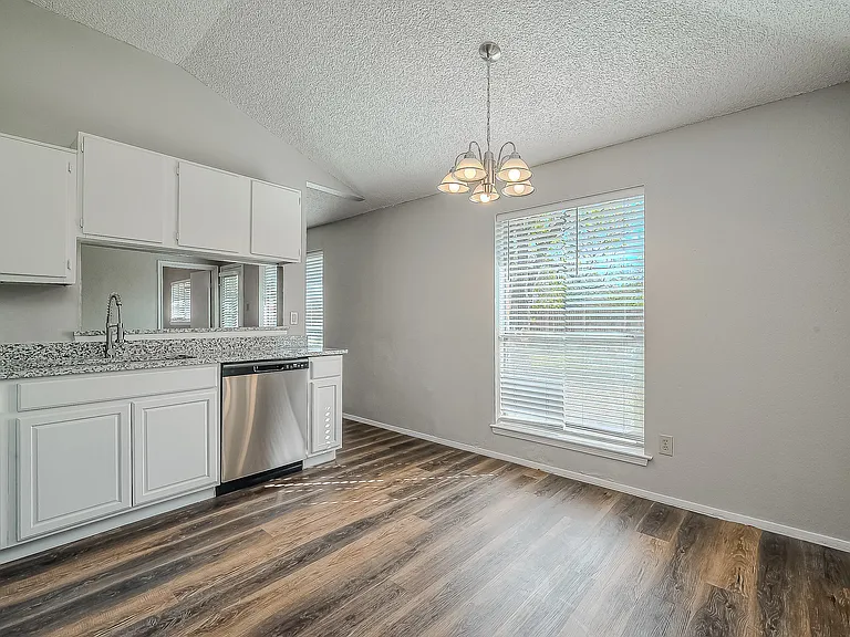 5210 Russelville Rd — Photo 9