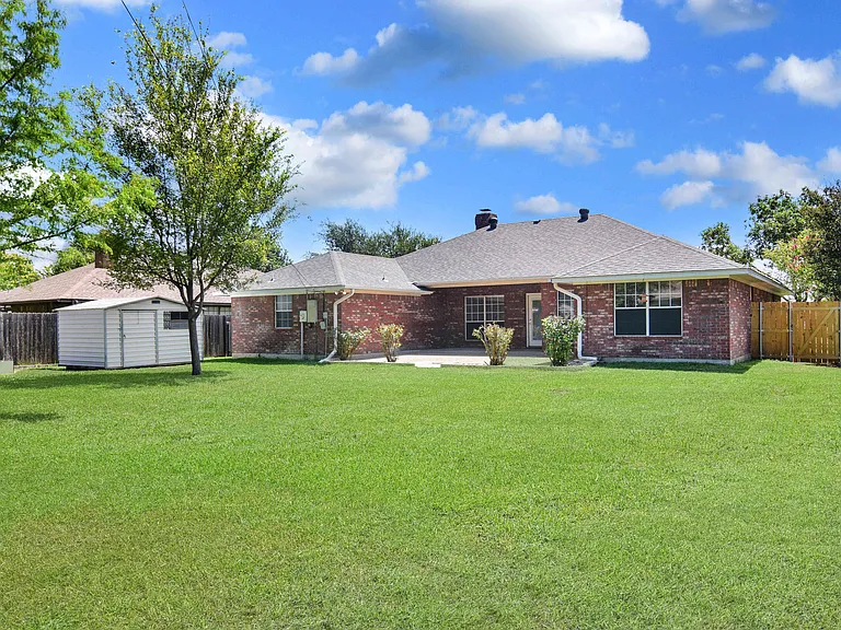 112 Tiger Cir — Photo 20