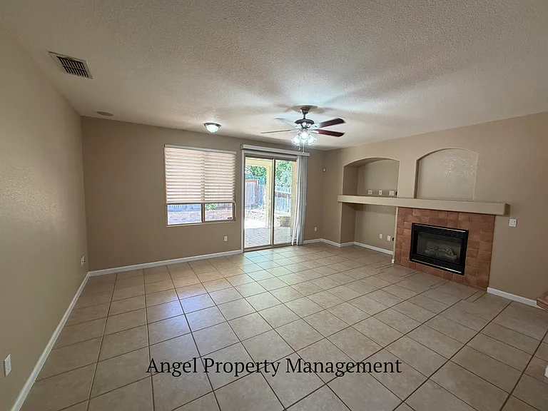 10101 E Taron Dr — Photo 19