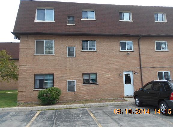 2nd image of 9474 Bay Colony Dr APT 2W