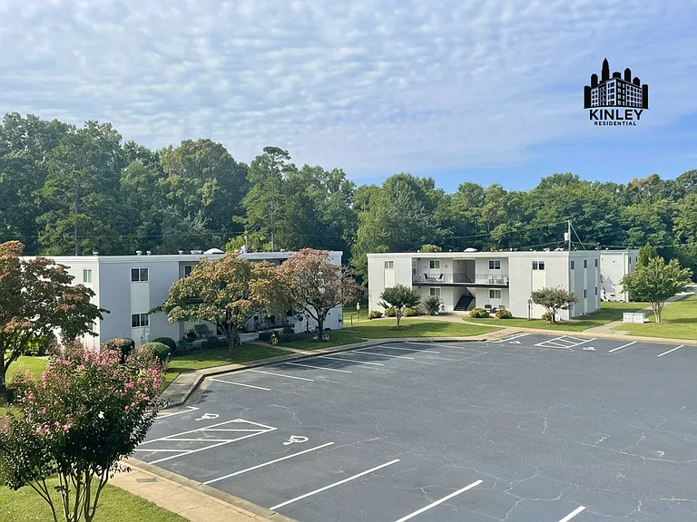 Clemmons Village Apartments — Photo 22