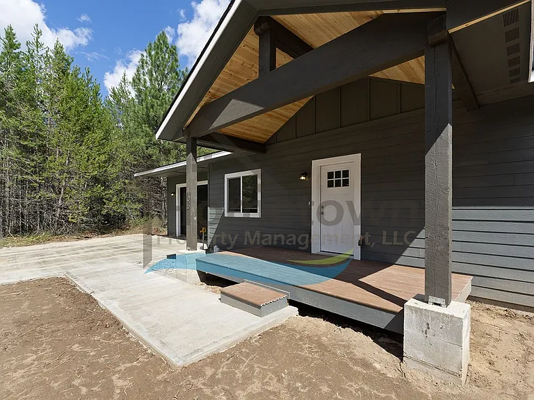 377 Shadow Green Rd — Photo 2
