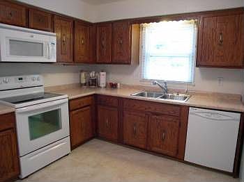 3rd image of 3215 Ravenscraig Ct