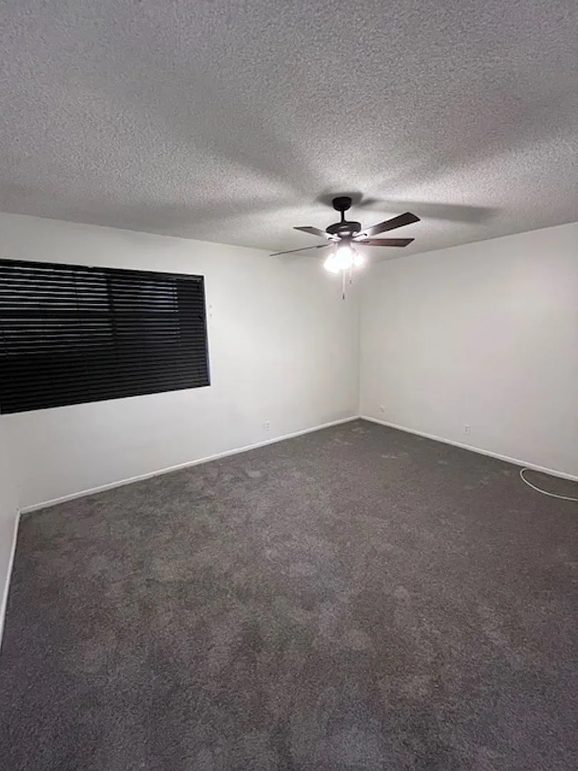 3620 S PACIFIC AVE — Photo 4