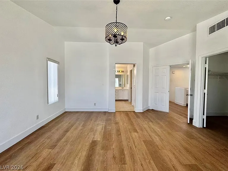 3829 Climbing Rose St — Photo 38