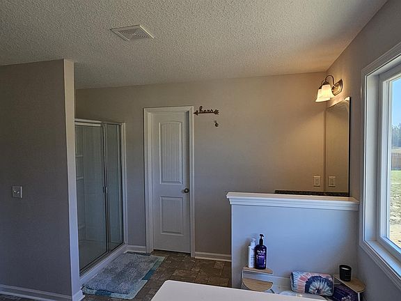 3rd image of 171 Morgan Field Blvd