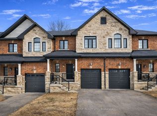13 Charmuse Ln, East Gwillimbury, ON L9N 0N7