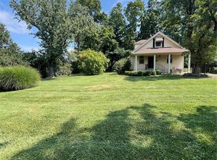 1240 N Sappington Rd, Saint Louis, MO 63122