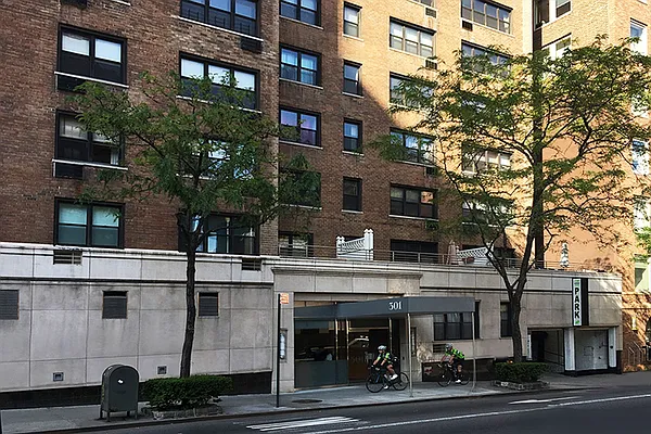 Rented by Corcoran | media 40