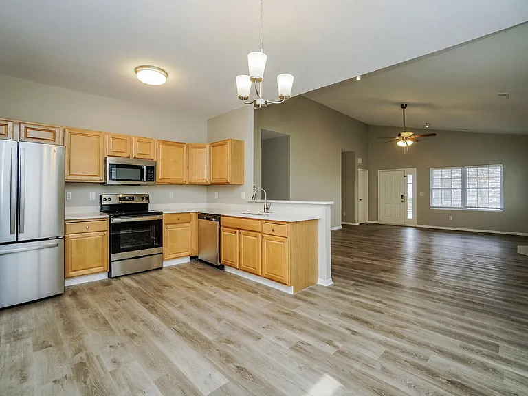 4043 Summerstone Dr — Photo 6