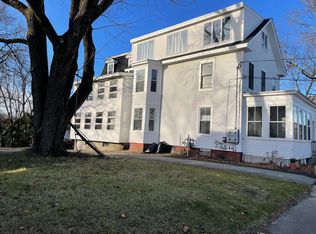 12 Mount Vernon St APT B, Dover, NH 03820