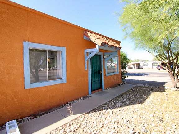 3rd image of 4402 E Pima St