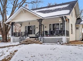 107 E Hale St, Spring Hill, KS 66083